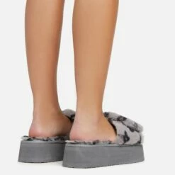 EGO Chrie Velcro Strap Printed Detail Flatform Slipper In Grey Faux Fur -EGO Sales Store 06 01 23 fw41934 sq