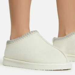 EGO Catch-Up Aztec Detail Faux Fur Lining Flat Slipper In Cream Faux Suede -EGO Sales Store 06 01 23 fw47497 sq