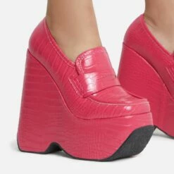 EGO A-New-Day Closed Square Toe Platform Wedge Loafer Heel In Pink Croc Print Faux Leather 9 EGO A-New-Day Closed Square Toe Platform Wedge Loafer Heel In Pink Croc Print Faux Leather -EGO Sales Store 15 06 22 fw12937
