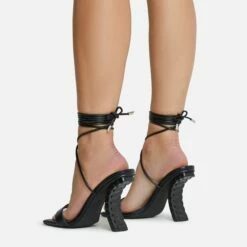 EGO Move-On Lace Up Square Toe Curved Chain Link Heel In Black Faux Leather -EGO Sales Store 16 08 22 fw12629