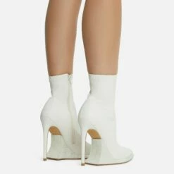 EGO Ida Diamante Detail Pointed Toe Statement Platform Stiletto Heel Ankle Sock Boot In Cream Faux Leather 10 EGO Ida Diamante Detail Pointed Toe Statement Platform Stiletto Heel Ankle Sock Boot In Cream Faux Leather -EGO Sales Store 28 10 22 fw20600 sq