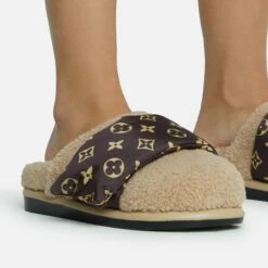 EGO Pillow-Talk Printed Velcro Strap Closed Toe Slip-On Flat Mule In Nude Faux Shearling -EGO Sales Store 28 10 22 fw23818 sq 1