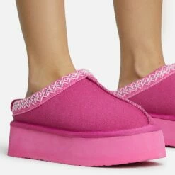 EGO Tazmin Aztec Detail Faux Fur Lining Platform Slipper In Pink Faux Suede -EGO Sales Store 28 10 22 fw25861 sq