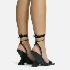 EGO Crashing Lace Up Square Toe Cut Out Wedge Heel In Black Patent -EGO Sales Store 28 10 22 fw25894 sq