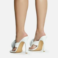 EGO Bouquet Oversized Diamante Rose Detail Thong Strap Square Toe Stiletto Heel Mule In White Faux Leather -EGO Sales Store 30 11 22 fw31755 sq