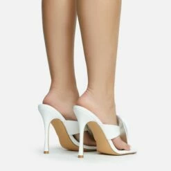 EGO Bouquet Oversized Diamante Rose Detail Thong Strap Square Toe Stiletto Heel Mule In White Faux Leather -EGO Sales Store 30 11 22 fw31756 sq