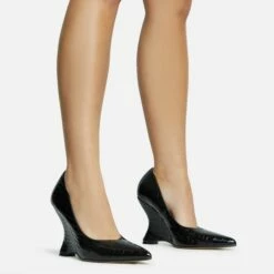 EGO In-Your-Soul Pointed Toe Cut Out Wedge Court Heel In Black Croc Print Faux Leather -EGO Sales Store 30 11 22 fw31823 sqq