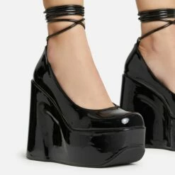 EGO Music-For-My-Ears Lace Up Closed Square Toe Platform Wedge Heel In Black Patent -EGO Sales Store 30 11 22 fw39652 sq