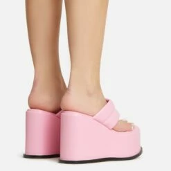 EGO Lizzie Padded Thong Strap Platform Wedge Heel Mule In Pink Faux Leather -EGO Sales Store 30 11 22 fw39893 sq