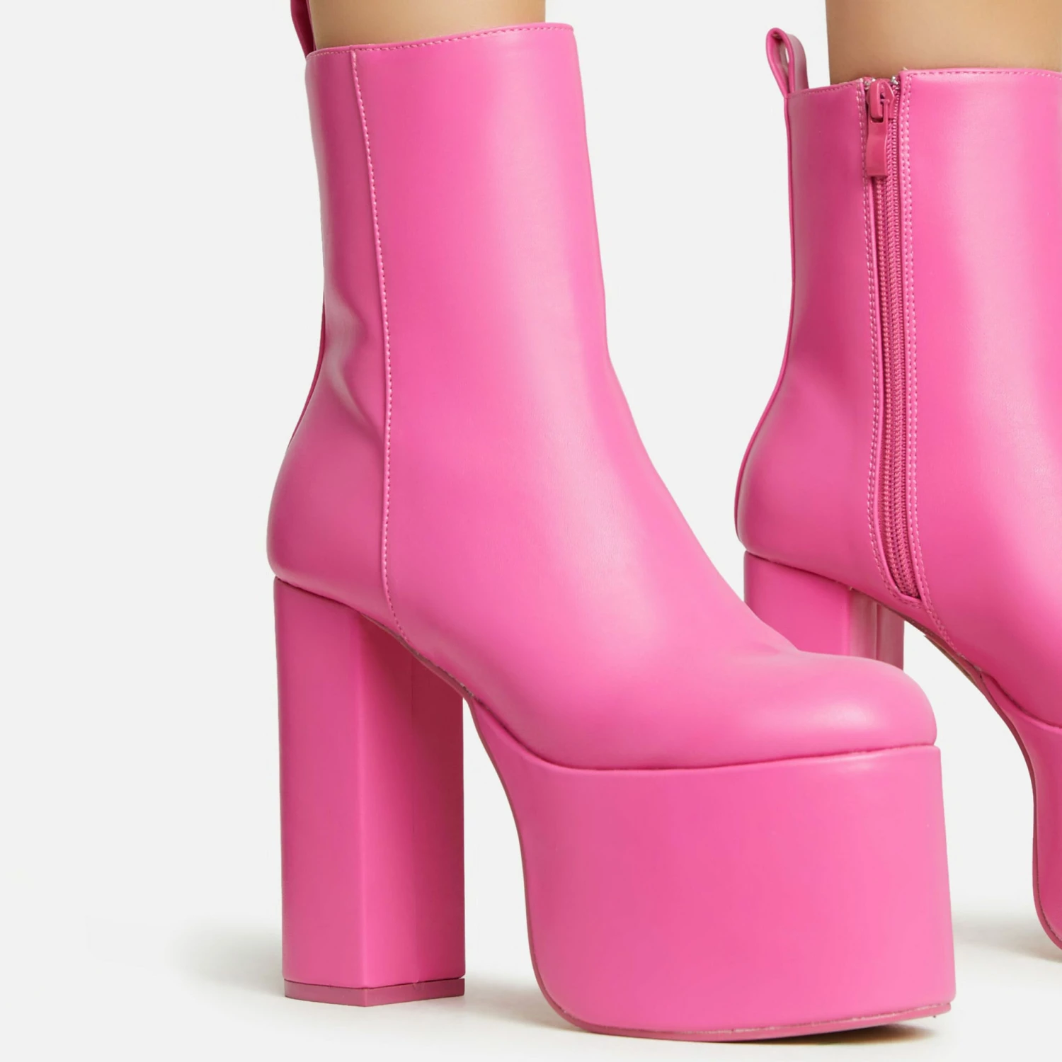EGO Impression Closed Toe Platform Block Heel Ankle Boot In Fuchsia Pink Faux Leather 4 EGO Impression Closed Toe Platform Block Heel Ankle Boot In Fuchsia Pink Faux Leather - Image 2