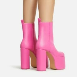 EGO Impression Closed Toe Platform Block Heel Ankle Boot In Fuchsia Pink Faux Leather 10 EGO Impression Closed Toe Platform Block Heel Ankle Boot In Fuchsia Pink Faux Leather -EGO Sales Store 30 11 22 fw39991 sb2