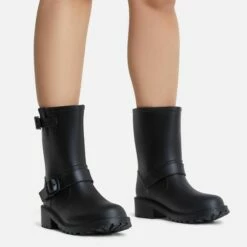 EGO Senorita Buckle Detail Chunky Sole Ankle Wellington Biker Boot In Black Rubber -EGO Sales Store sendrita 8053